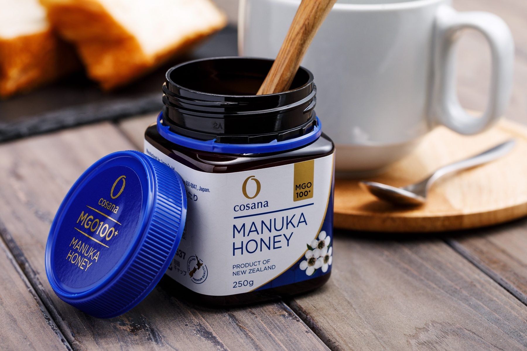 Buy MGO Manuka Honey from New Zealand, UMF Licensed | Cosana